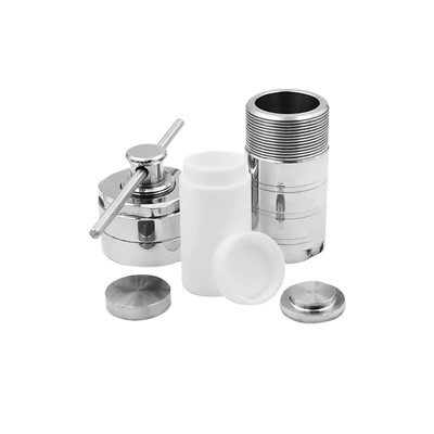 Wie funktioniert ein chemischer Batch-Reaktor?